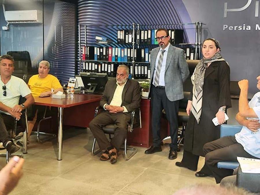 
گام بلند شرکت پرشیا خودرو برای واگذاری خودرو‌های جانبازان

